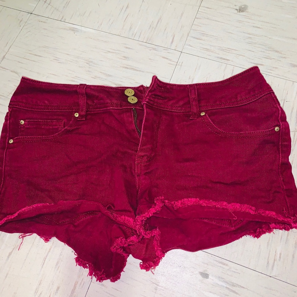 Garnet jean shorts🌹